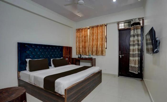 GRAND - Double R Family & Budget Hotel