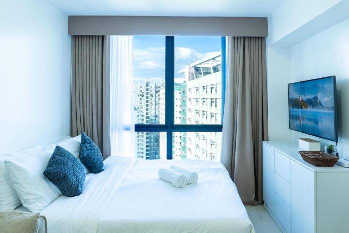 Stylish Urban Studio in 38 Park Avenue