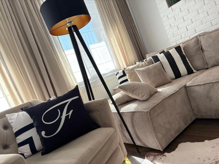 Nowa apartament - komfortowe 61m2 - 3 pokoje, garaż, klimatyzacja