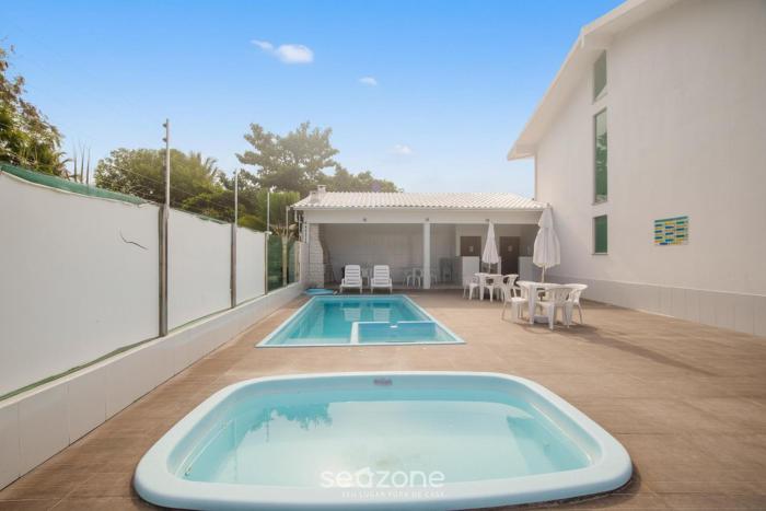 Apto em Cond. c Piscina 700m da Praia PCM0022