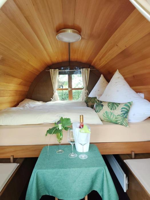 Der Kirschberghof Weinfass-Lodge