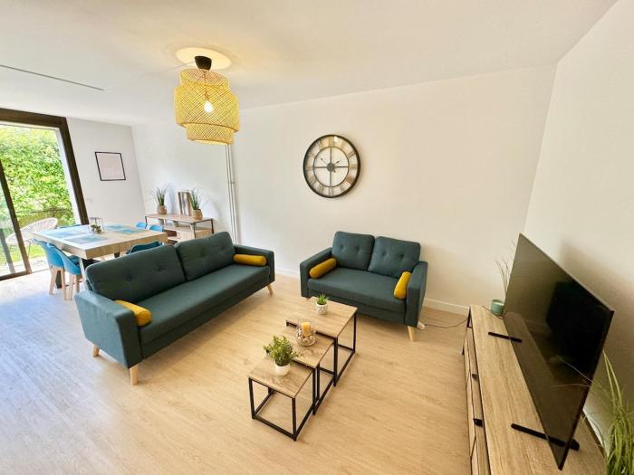 Cozy and spacious 100 m2 1 min from RER D