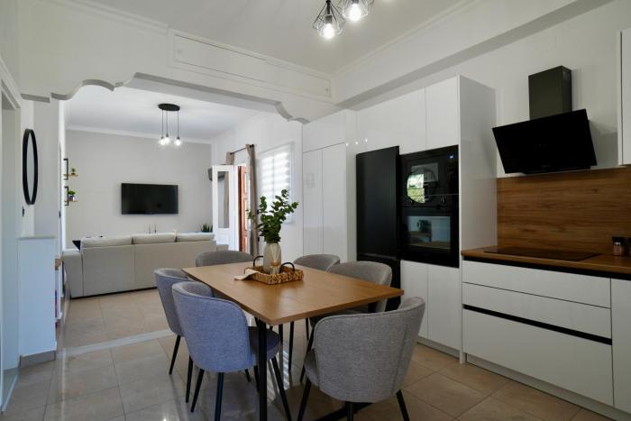 BellaDiAnna Apartment