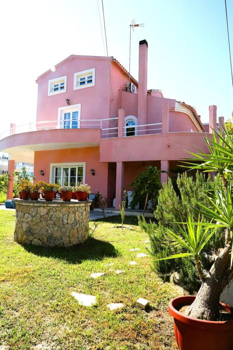 Private Villa AKOBARA, 2km from city center