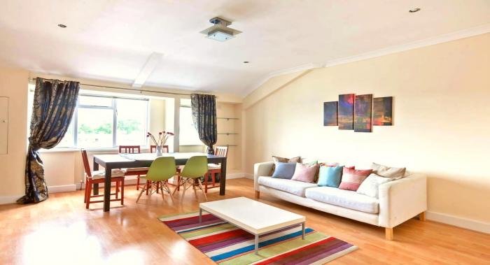 Grand Villa