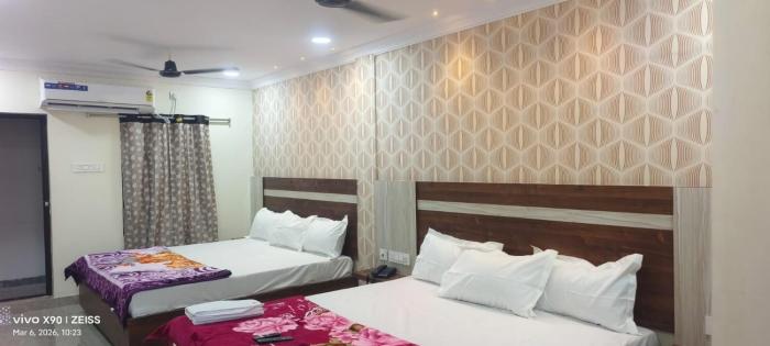 HoTEL SRI DURGA GRAND