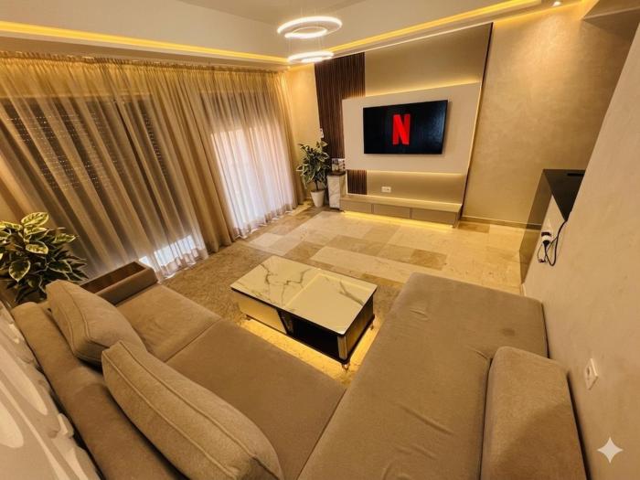 Modern & Central Apartment