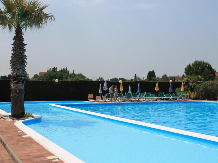 Charming Apartment with Pool near Lazise Ideal for Families