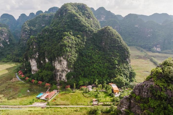 Cendana Trang An Retreat