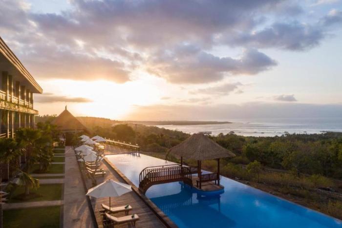 Semabu Hills Hotel Nusa Penida