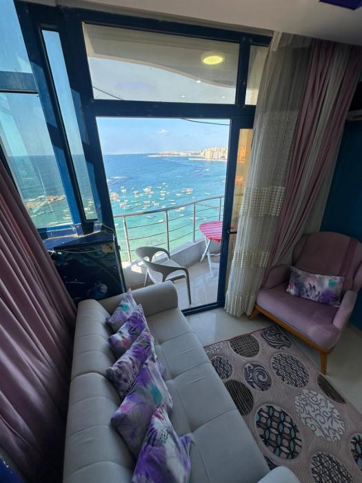 Wonderful Sea view apartment 2 bedrooms