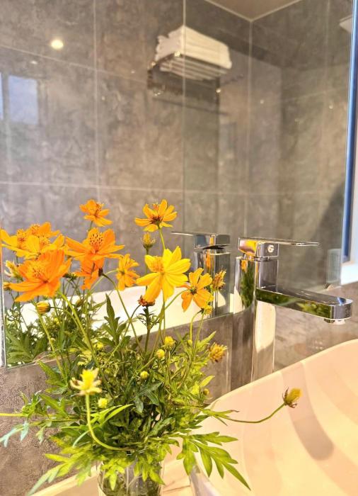 PALM Minh Chau Hotel