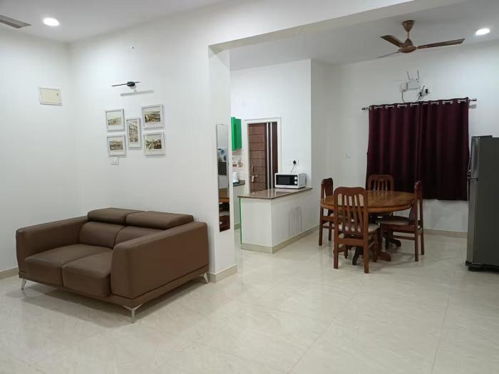 Peaceful The Home - 2bhk, Gachibowli, Hyd