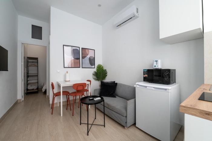 QST17 Chamberí 1 Bedroom Apartament
