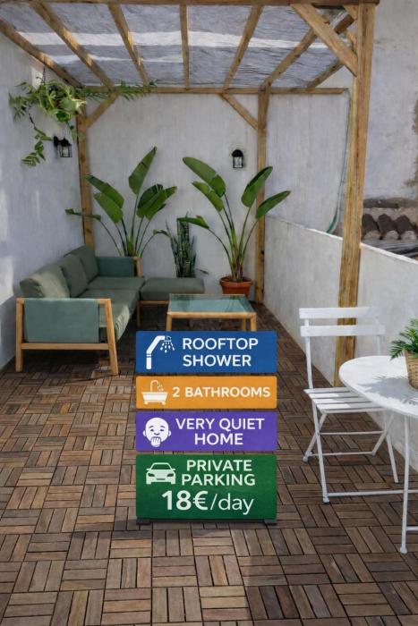 Historic Center private Terrace and Parking Option