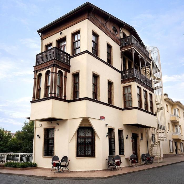 Yalı Otel