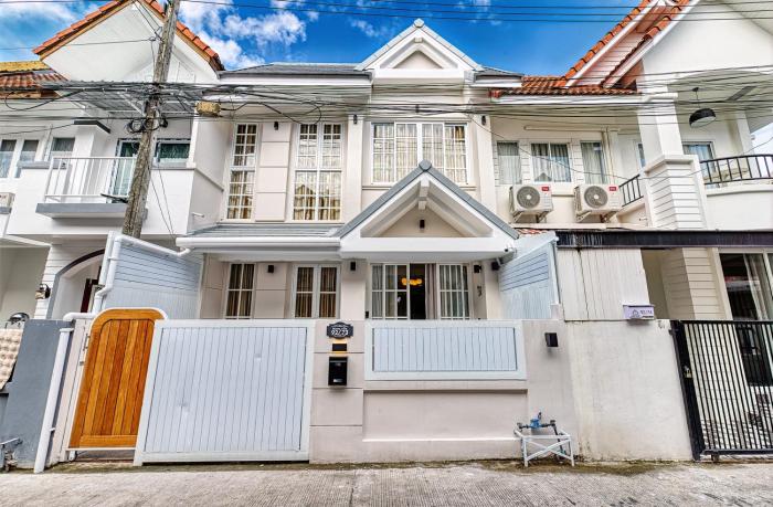 Móna Villa - 4BR 4Bath only 900m to Chaweng Beach