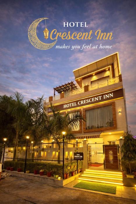Crescent Inn