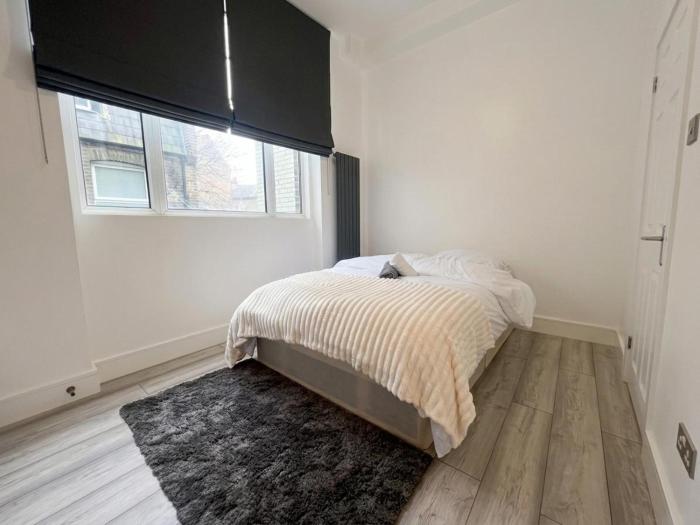 Stylish & Modern Ensuite Studio Room, Central London