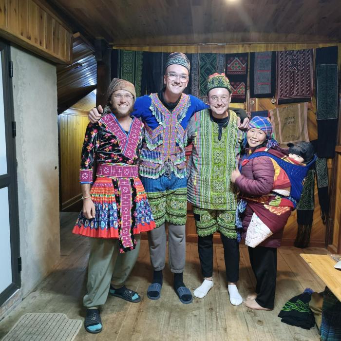 Má Si Hmông HOMESTAY