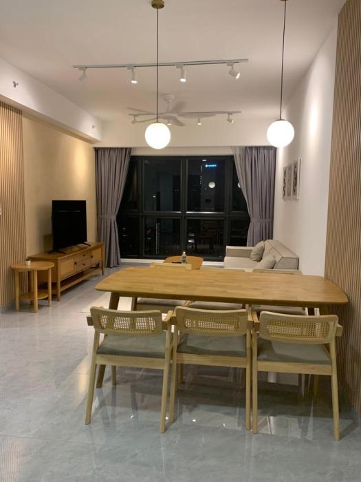 Agile, Luxury Suites