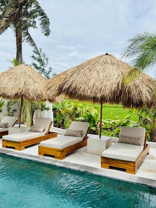 Villa Manne Luxury 3BR Private Pool Mediterranean near Canggu Bali