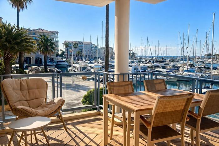 L Instant Marina Port Fréjus