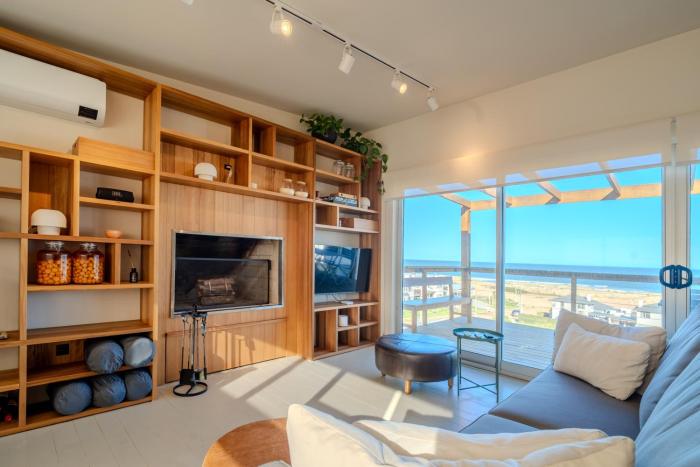 Casas Vista al Mar by Casas Herbário