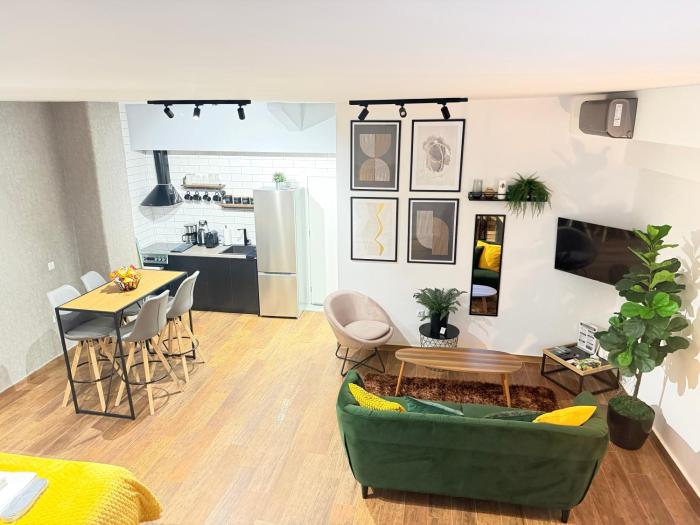 Boutique Studio Athens Hilton near Metro