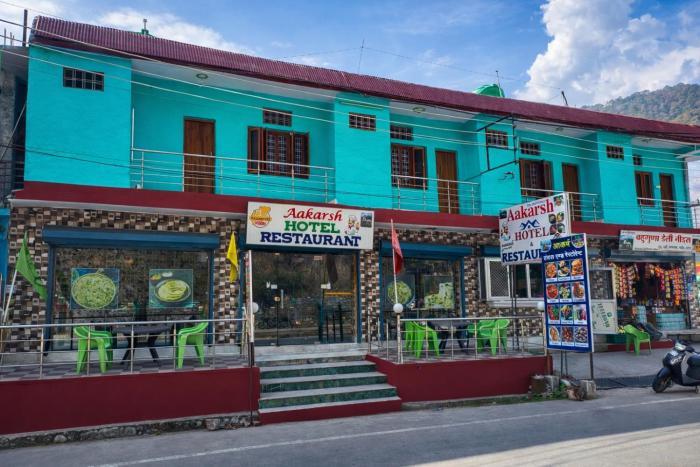 Aakarsh Hotel