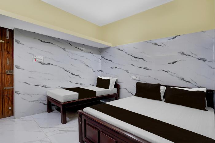 Hotel O RR Residency