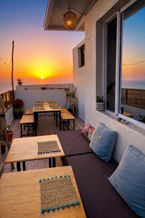 TILILI Travelers Guesthouse