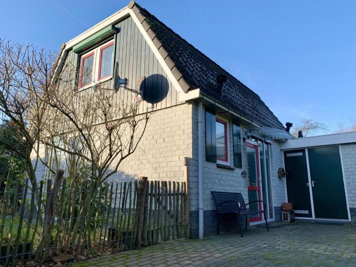 Holiday home with spacious terrace