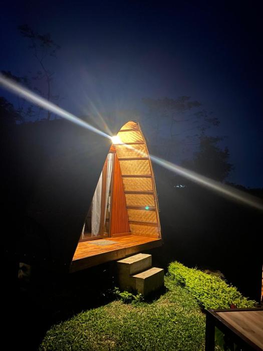 Giri Garden Sunset Glamping