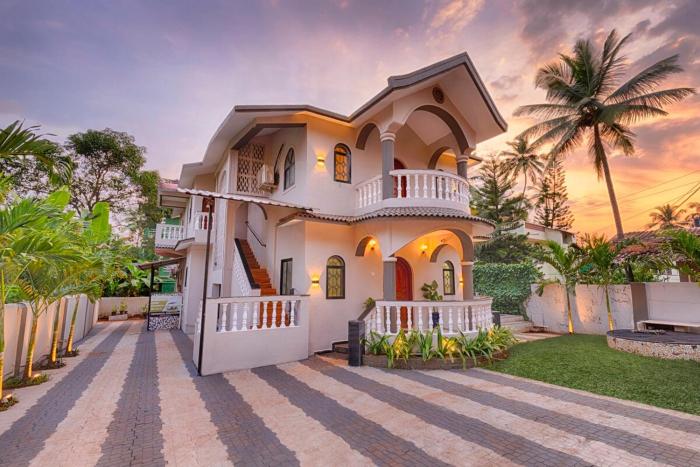 Casa Arpora by Hottley - 5BHK Pvt Pool Villa