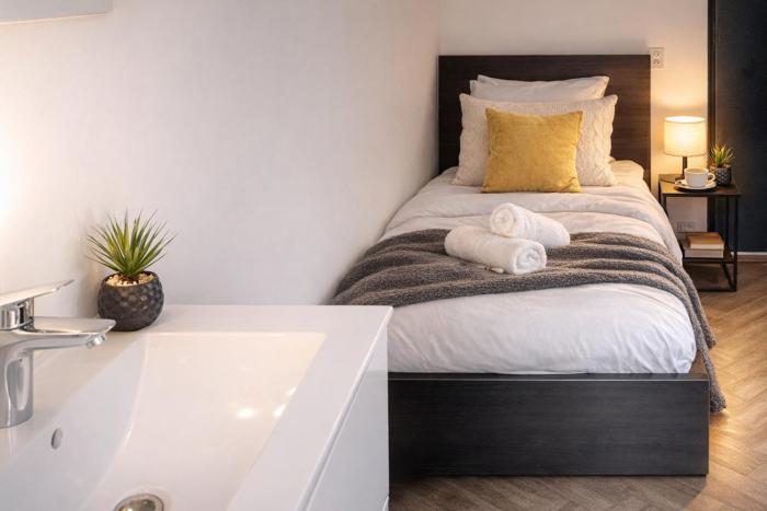 Budget-Friendly Studio Tilburg Center Prime Loc