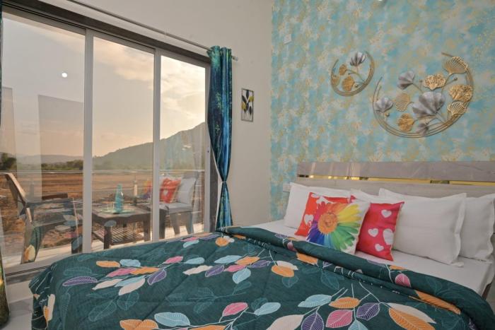 II ROOM Il