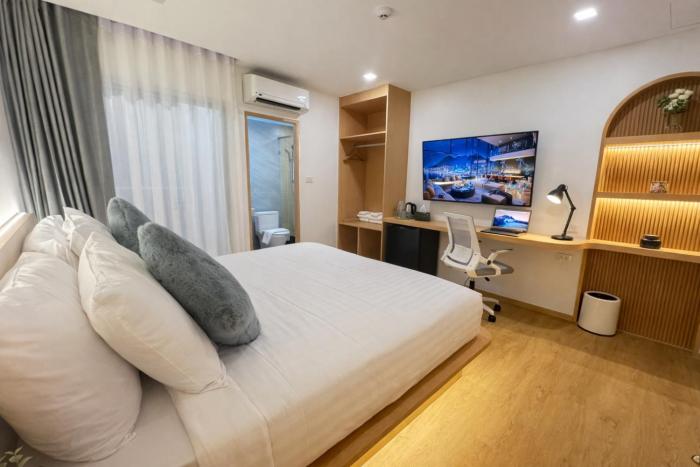 NEW Cozy Luxury King Bed Fast WiFi Ekkamai BTS