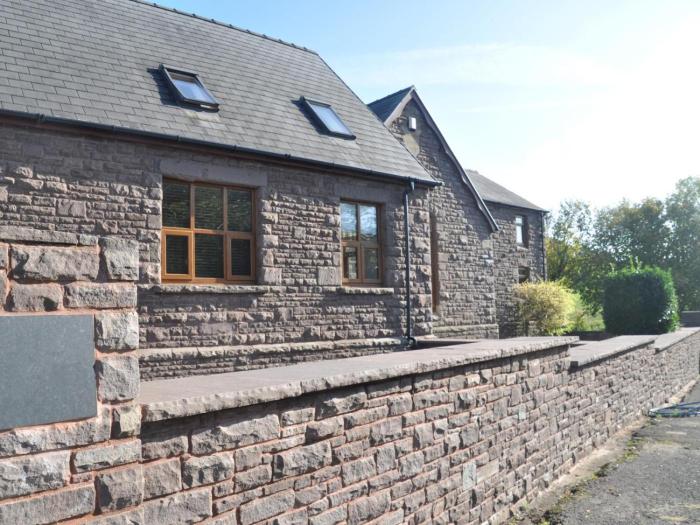 2 Bed in Abergavenny oc-65965