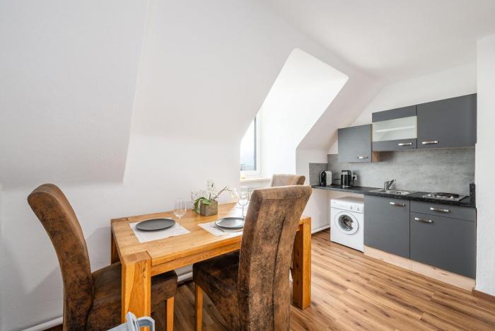 EasyStay Apartment - by myNests