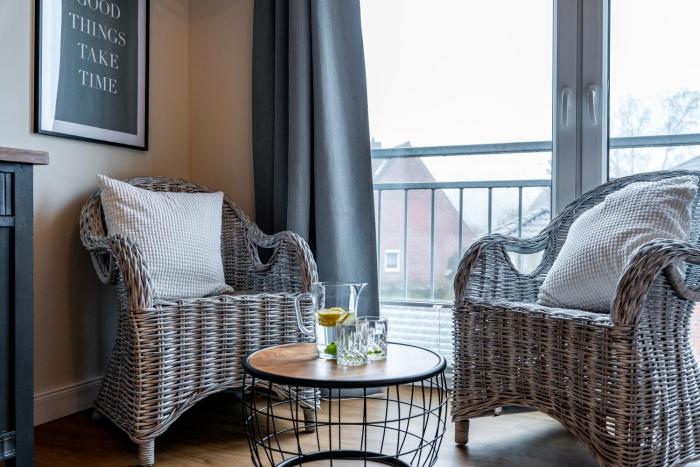 Küstenkojen mit 4 Ferienwohnungen für 1 bis 8 Pers mit diversen Schlafzimmern, Garten oder Balkon