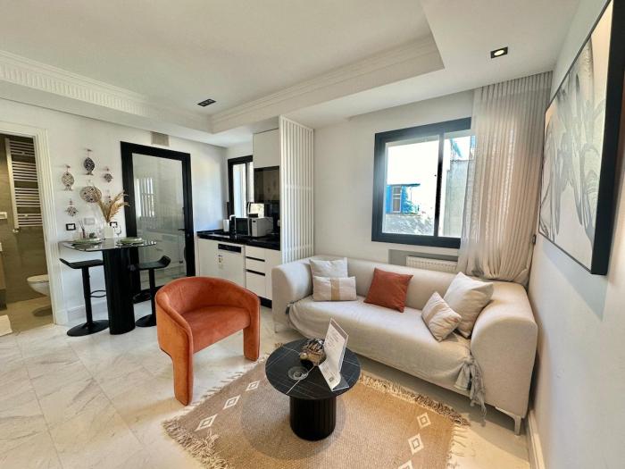 Iris - Cozy urban refuge in the heart of La Marsa