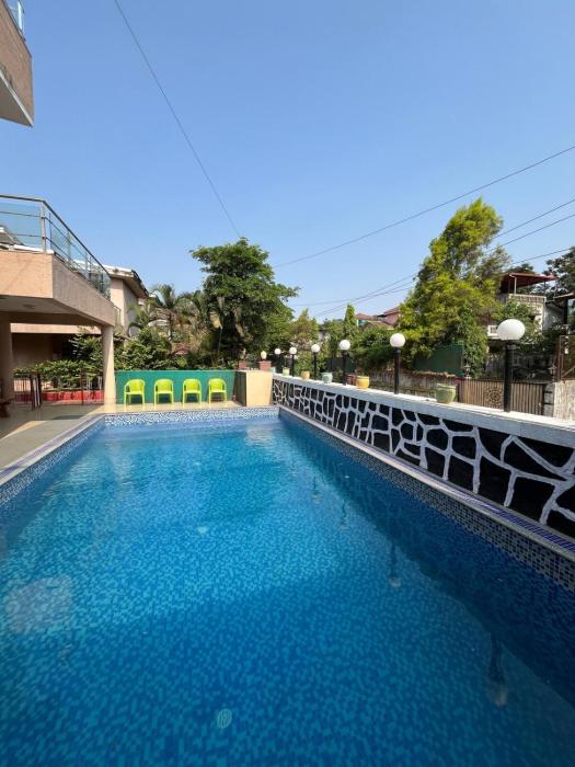 Royal Villa 1 - Luxurious 1BHK Villa with Huge Pvt Swimming Pool