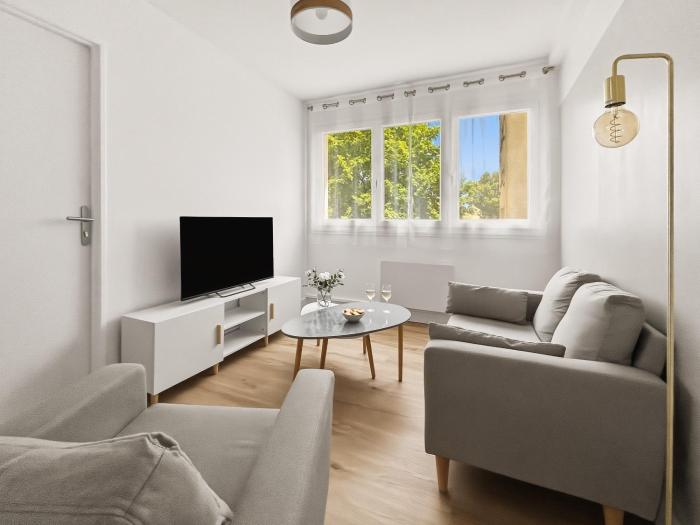 T4 moderne et convivial en centre-ville