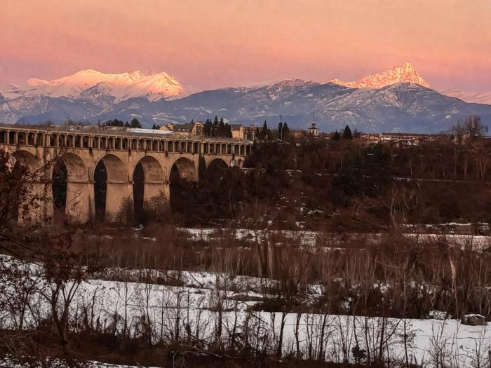 Suite sul Mount Monviso - Centro Storico & Free Parking