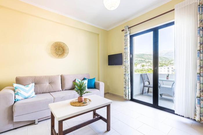 Shiny 4 Central Stay