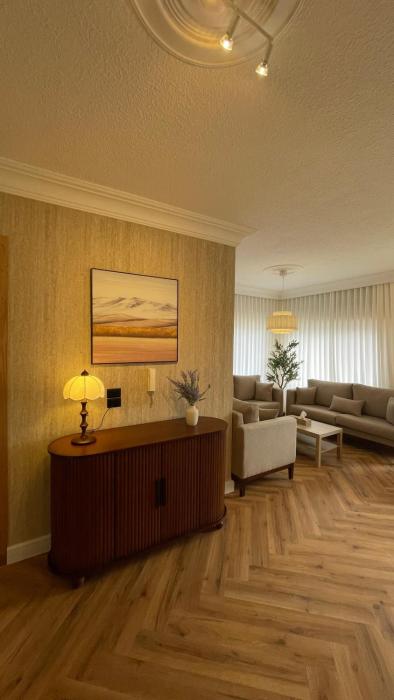 4 bedroom in Shmesani