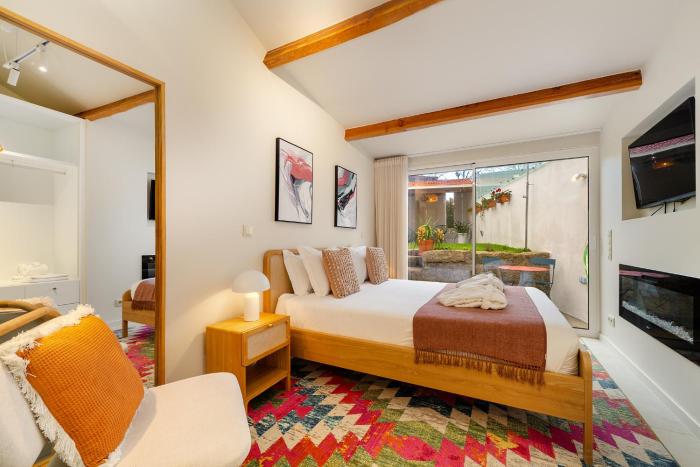 Douro Prestige Studio with Private Sunny Backyard