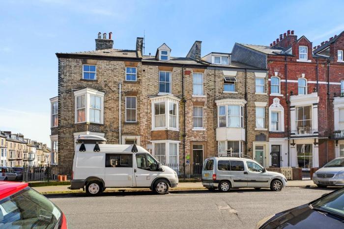 2 Bed in Whitby oc-w026
