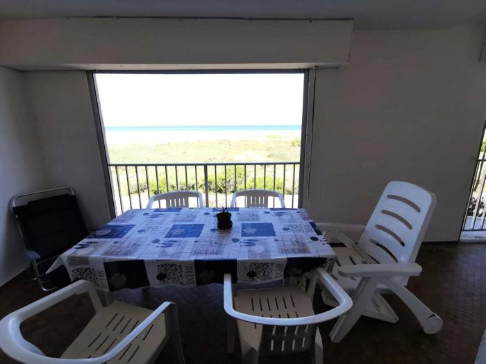 Résidence Les Aigues Marines - Confortable appartement trois pièces face à la mer pour 6 personnes à Port Leucate. Réf: 1AM_256 MAE-6354